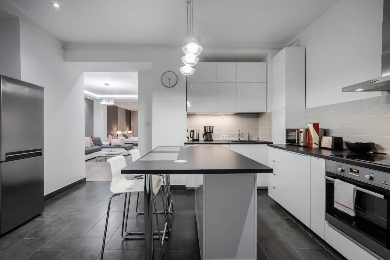 Bpr Calypso Home With A/C Budapest Esterno foto
